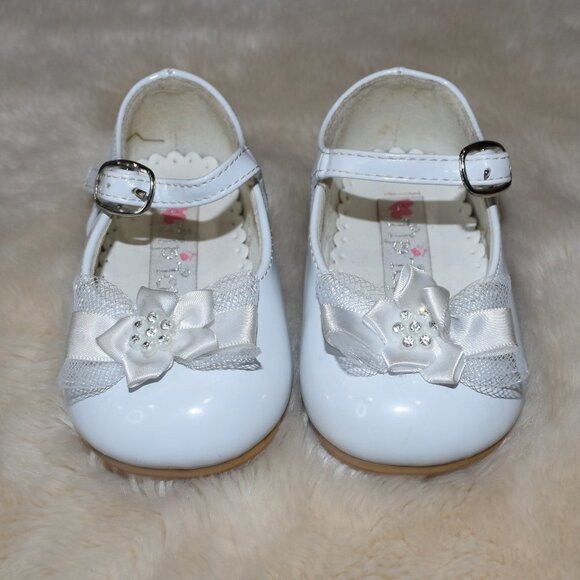 Baby Girls White Dress Shoes Size 3 - Picture 2 of 11